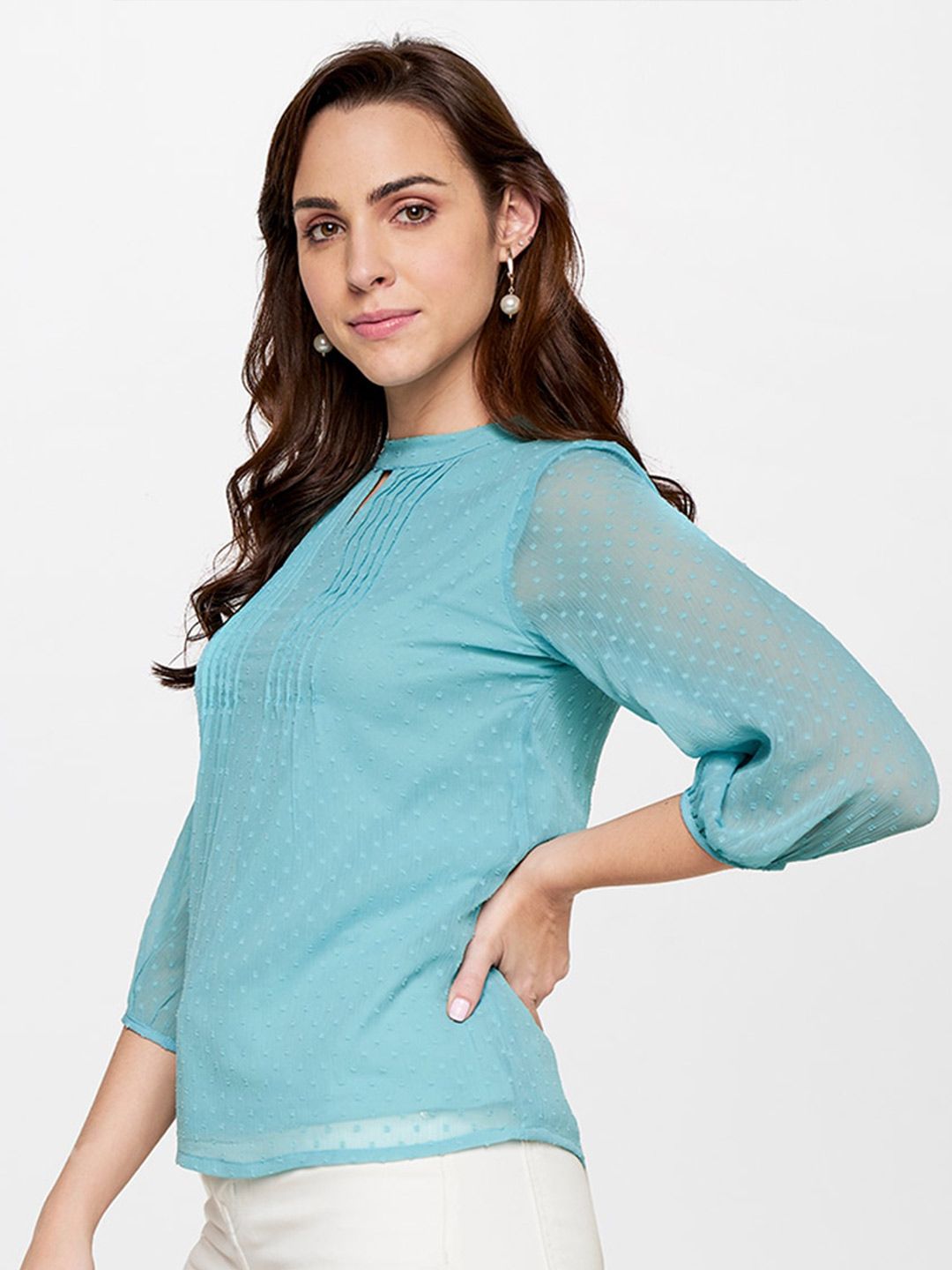 AND Keyhole Neck Top