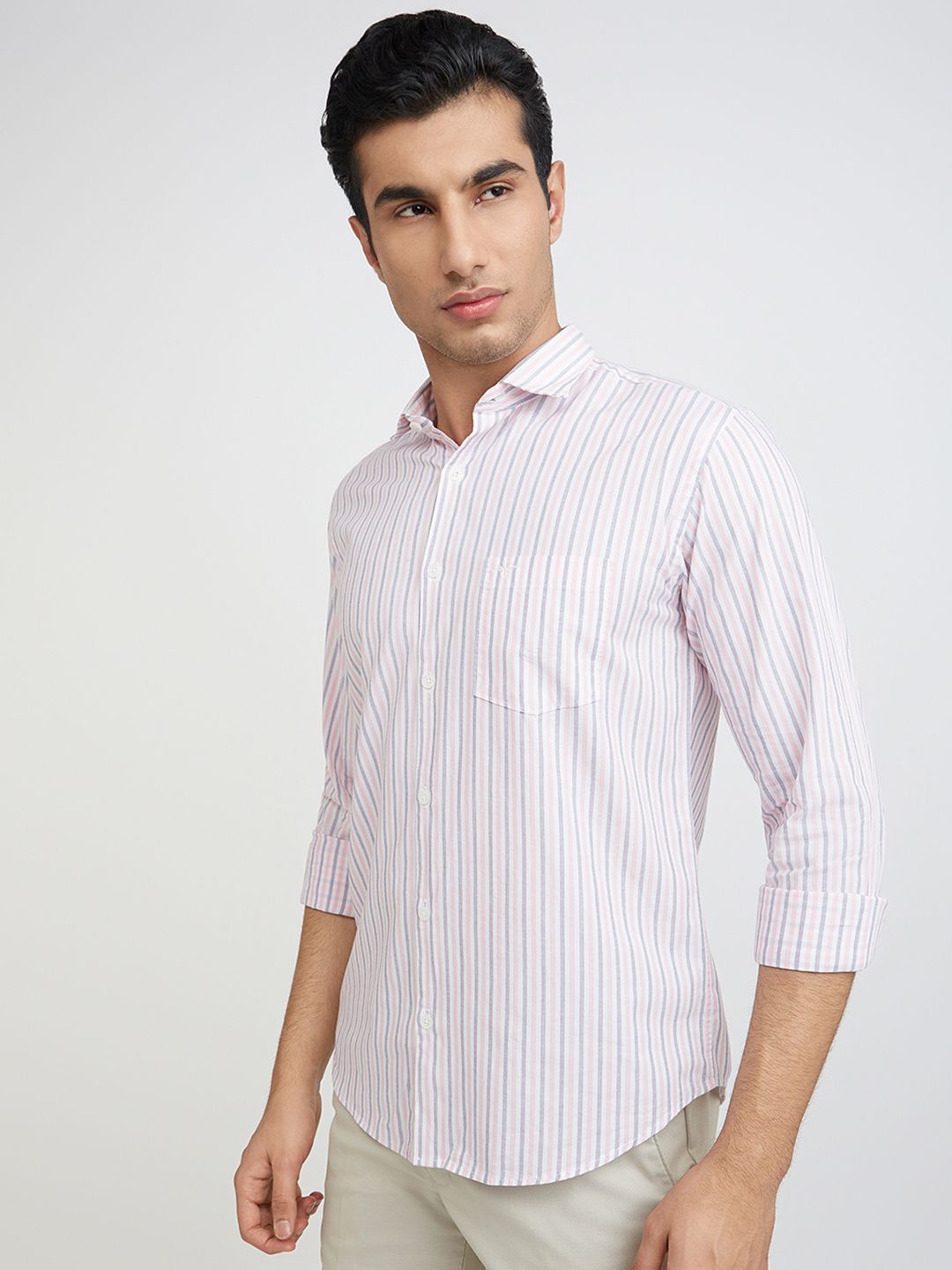 Park Avenue Men Slim Fit Vertical Stripes Opaque Pure Cotton Casual Shirt