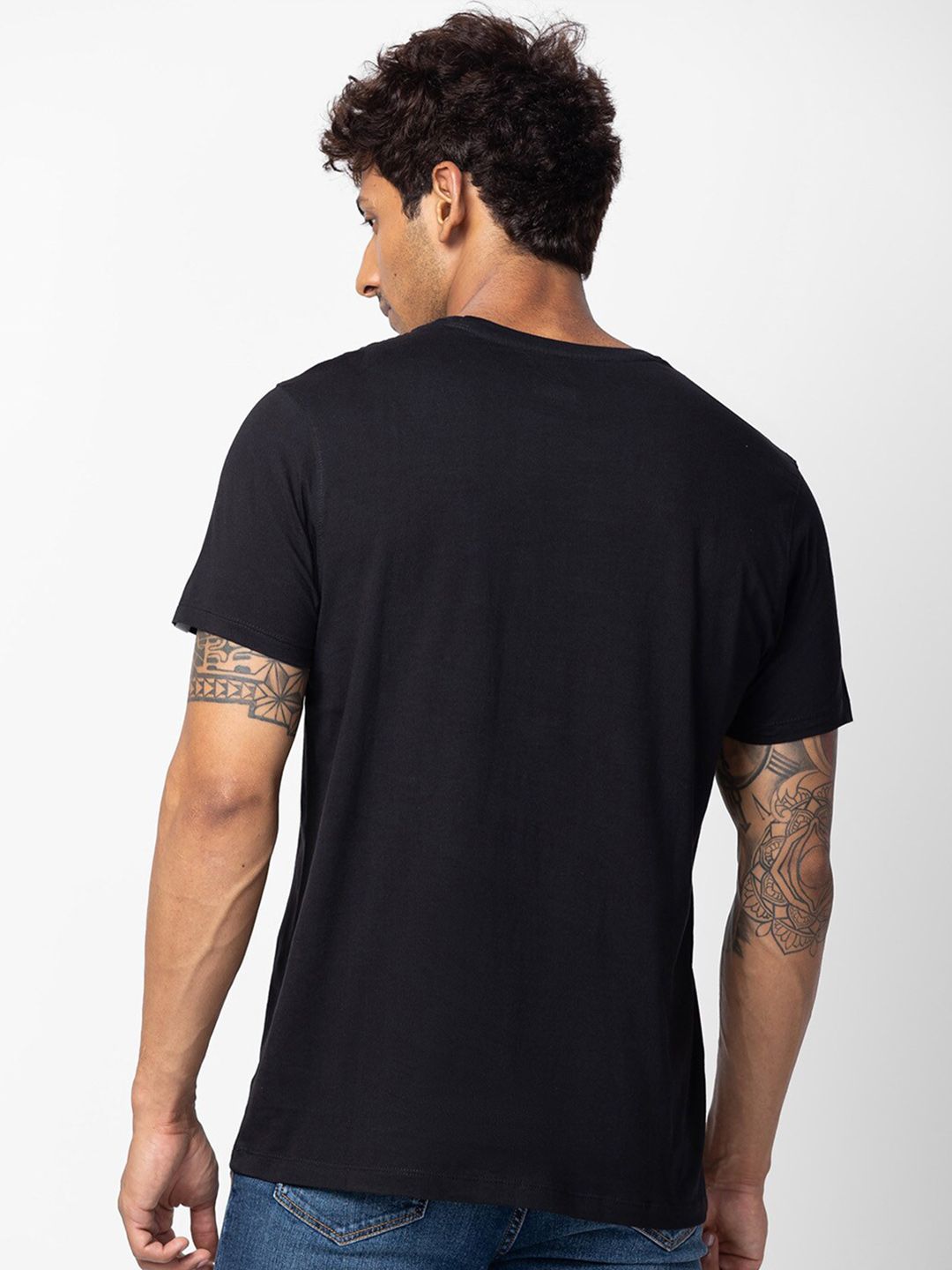 SPYKAR Men Printed Slim Fit Cotton T-shirt