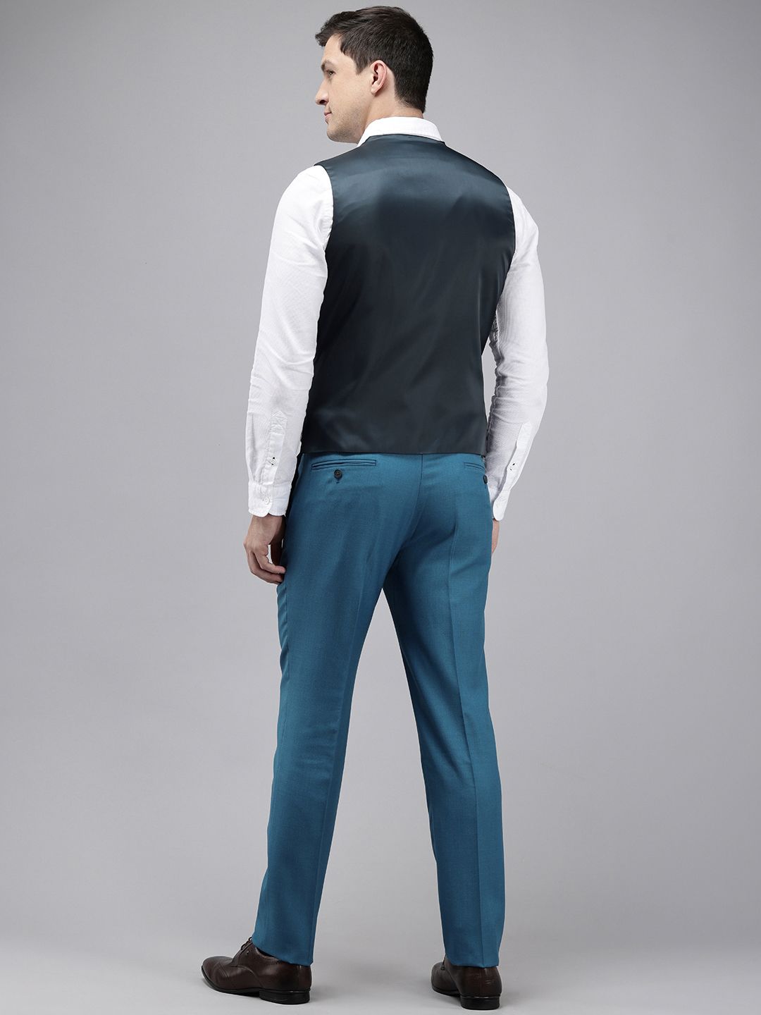 Park Avenue Single Breasted Slim Fit 3 Pieces Formal Suits