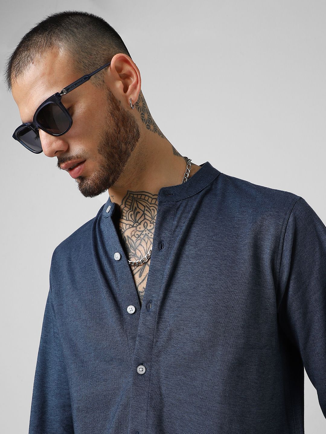 VASTRADO Classic Slim Fit Mandarin Collar Cotton Shirt