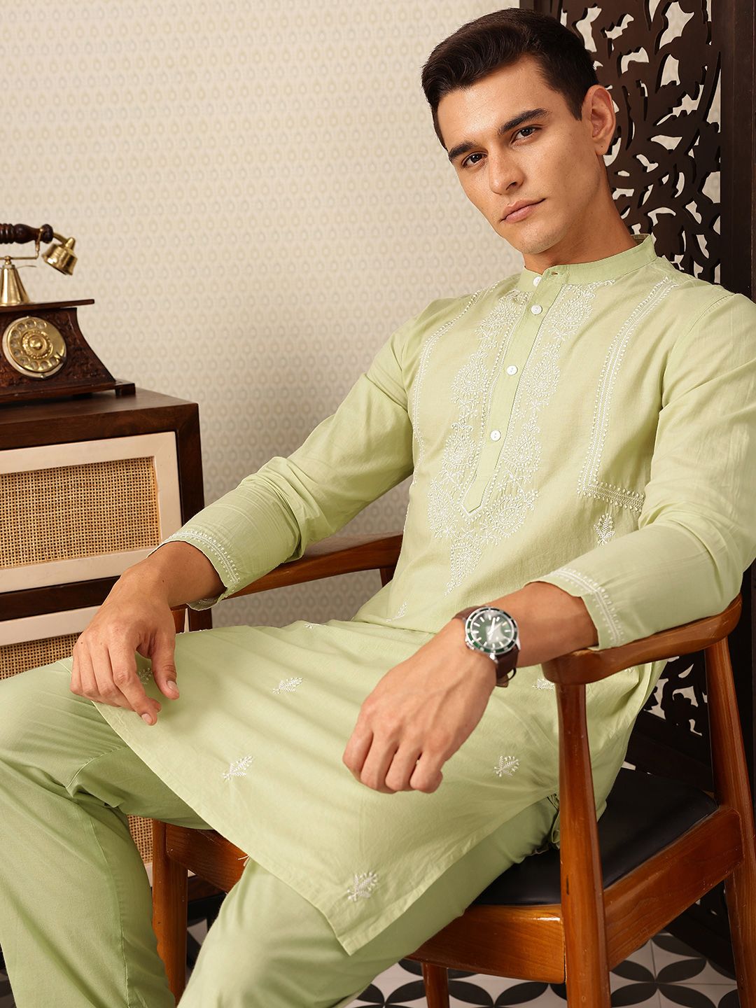 House of Pataudi Hand embroidered chikankari pure cotton Jashn kurta paired with matching pyjama trousers