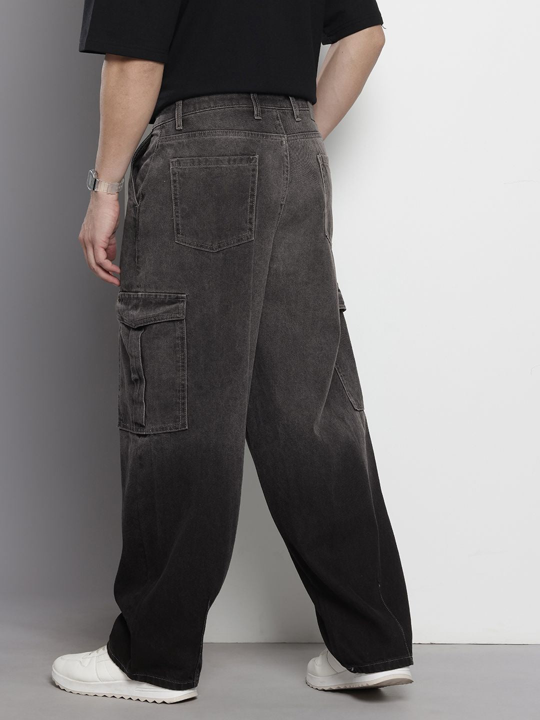The Indian Garage Co Men Pure Cotton Skater Fit Cargo Style Jeans