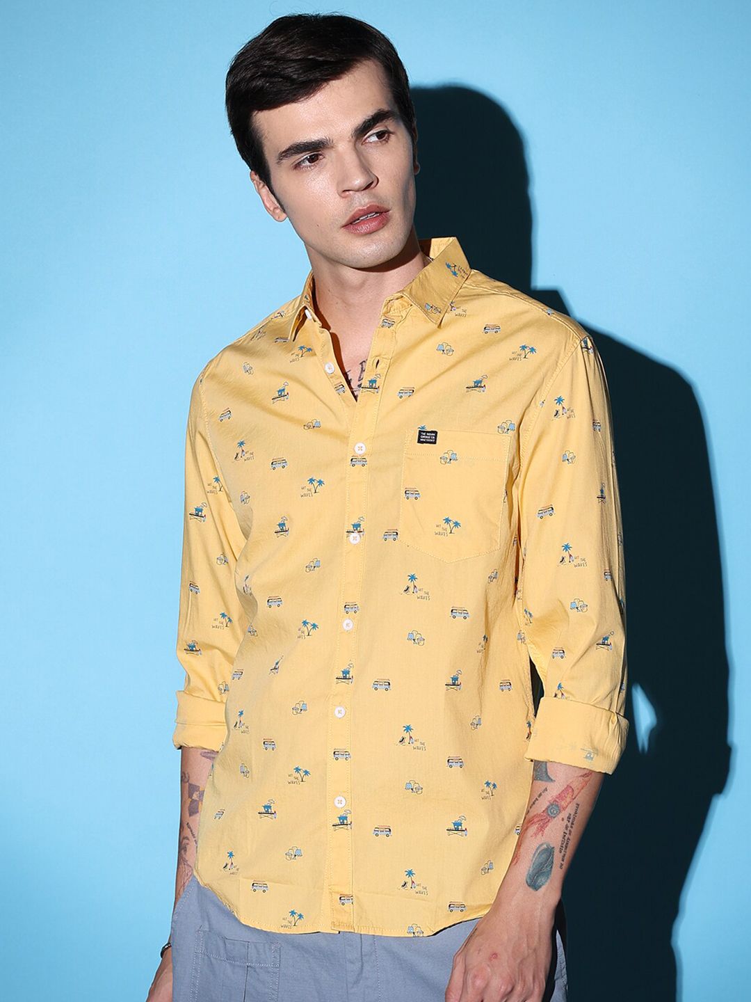 The Indian Garage Co Slim Fit Conversational Printed Pure Cotton Casual Shirt