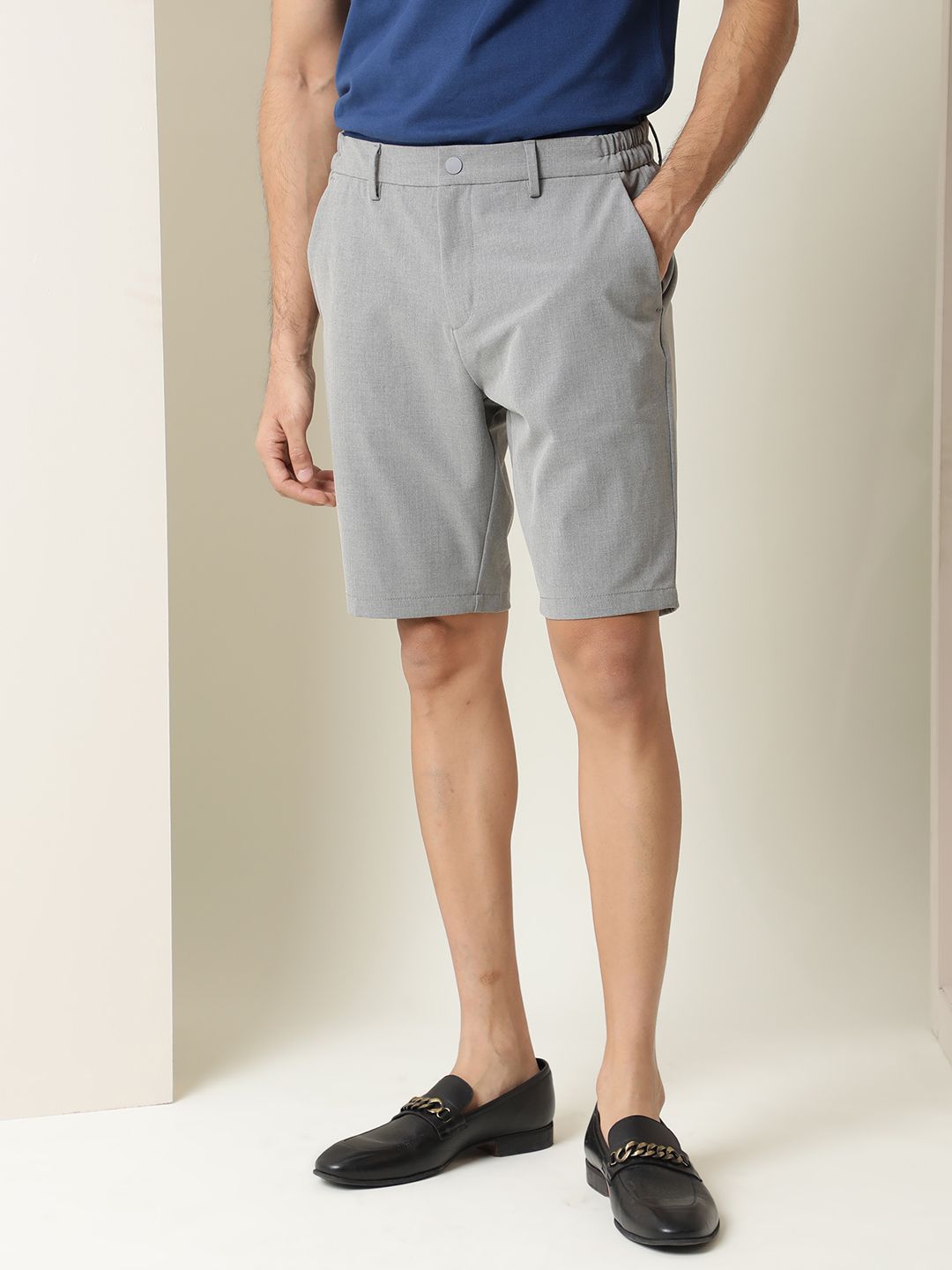 RARE RABBIT Men Trip Knee Length Solid Mid Rise Regular Fit Shorts