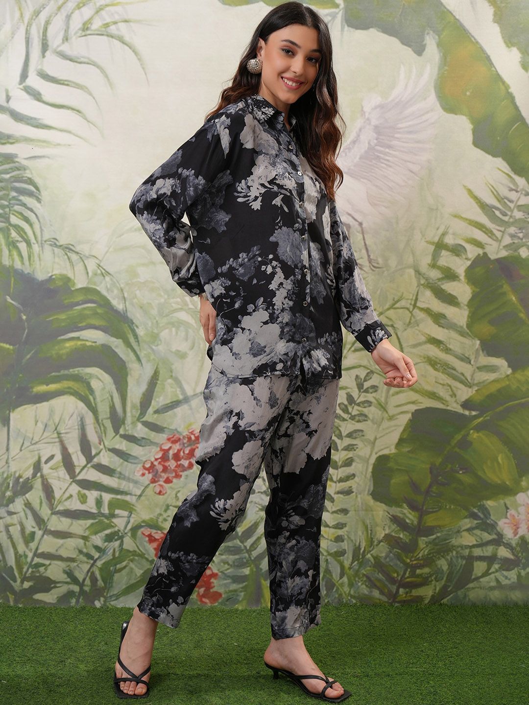 Vishudh Black & White Floral Printed Shirt Collar Top &Trouser Co-Ords