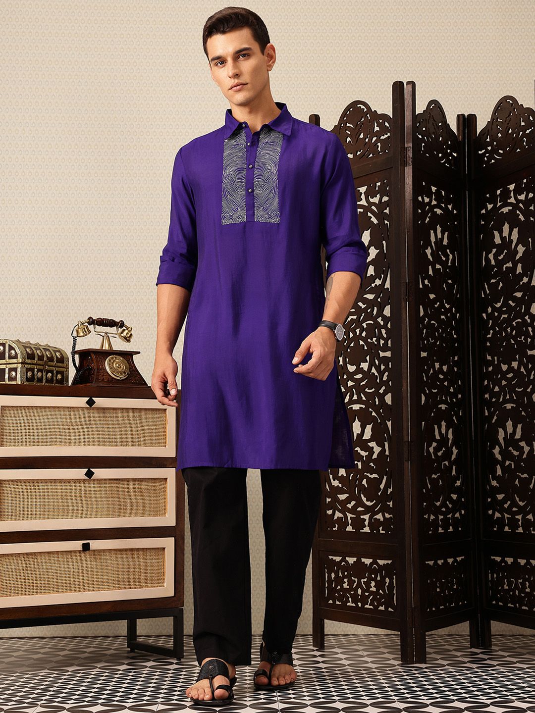 House of Pataudi Yoke Design Thread Work Rozana Kurta