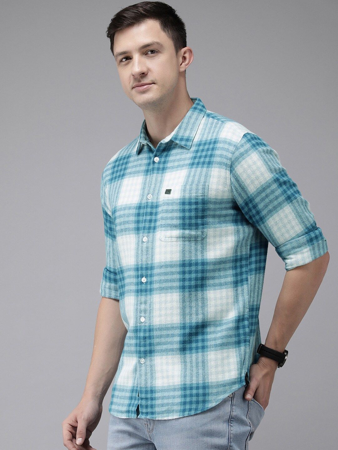 THE BEAR HOUSE Men Blue & White Pure Cotton Slim Fit Tartan Checks Checked Casual Shirt