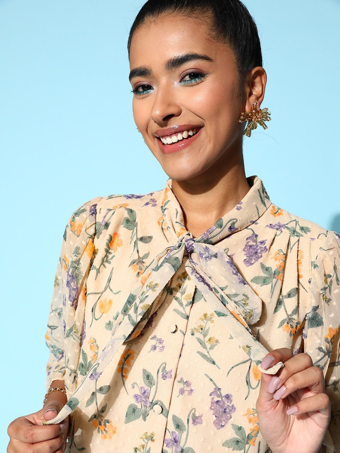 Berrylush Beige & Green Print Tie-Up Neck Georgette Top