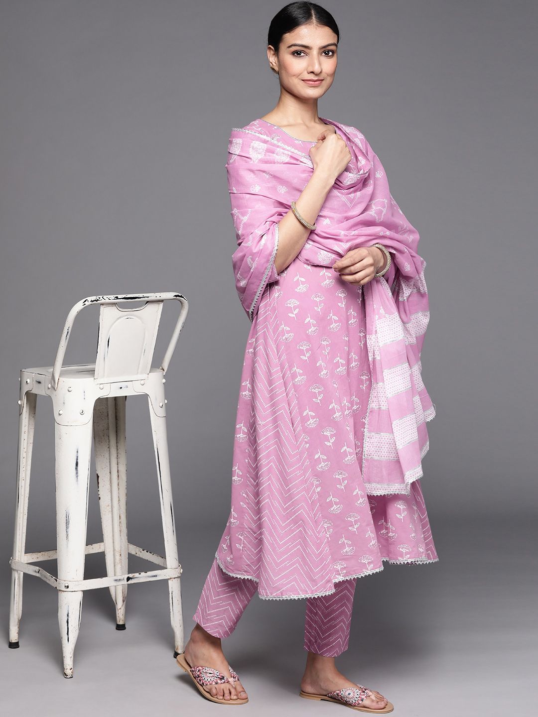 Libas Women Lavender Floral Printed Pure Cotton Kurta with Trousers & With Dupatta