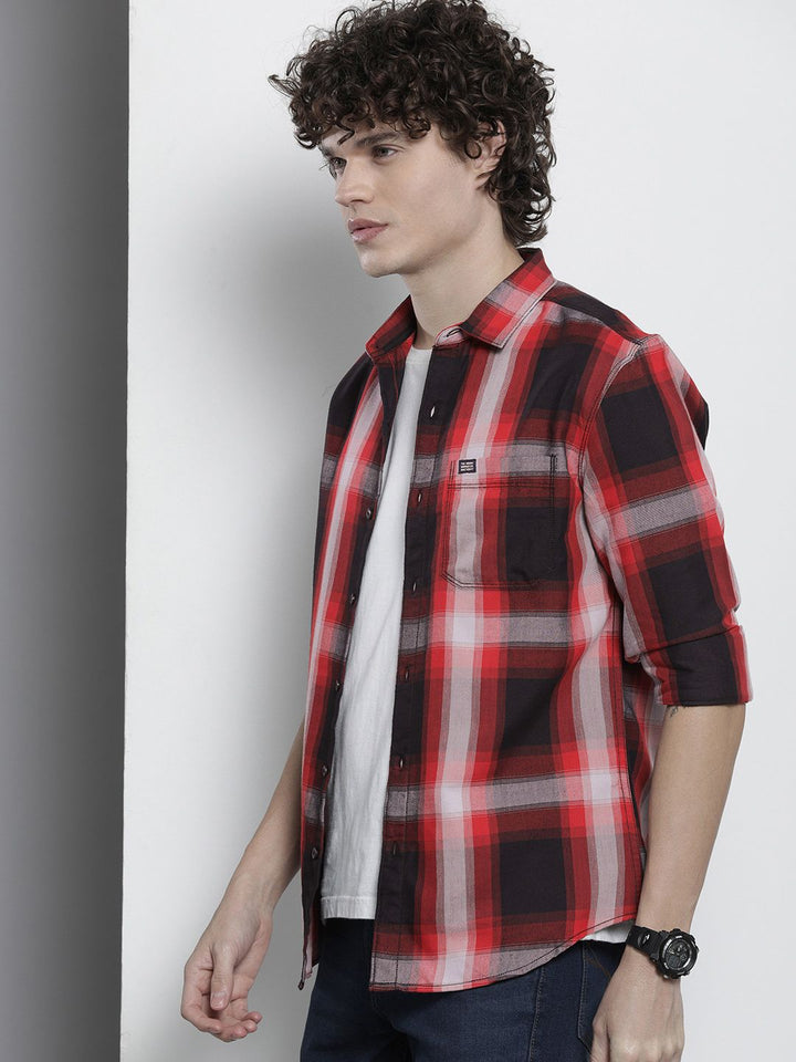 The Indian Garage Co Men Comfort Checked Casual Shirt