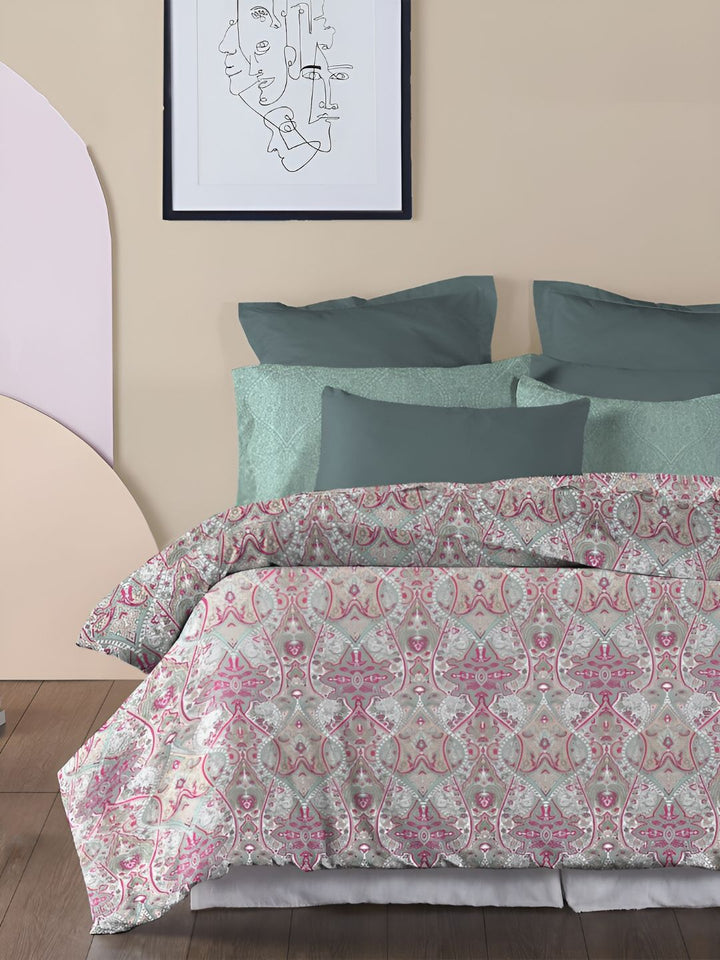 MYTRIDENT Grey & White Geometric 210 TC Cotton King Bedsheet with 2 Pillow Covers