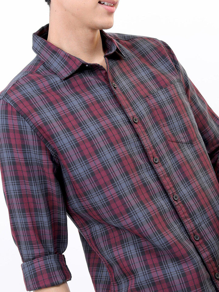 HIGHLANDER Men Maroon Slim Fit Tartan Checked Casual Shirt