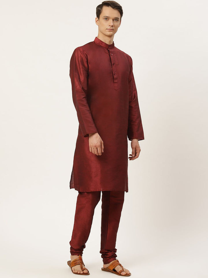 SOJANYA Men Maroon Solid Kurta with Churidar & Ethnic Jacket