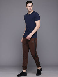HRX by Hrithik Roshan Men Mid-Rise Regular Fit Lifestyle Joggers with Side Stripe