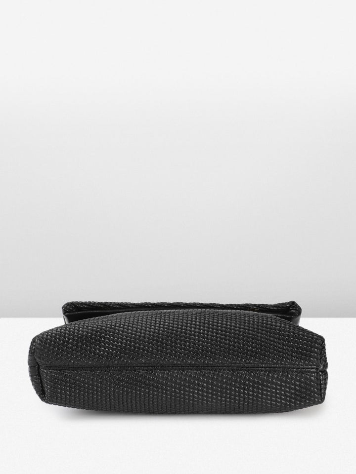DressBerry Textured Structured Handheld Bag