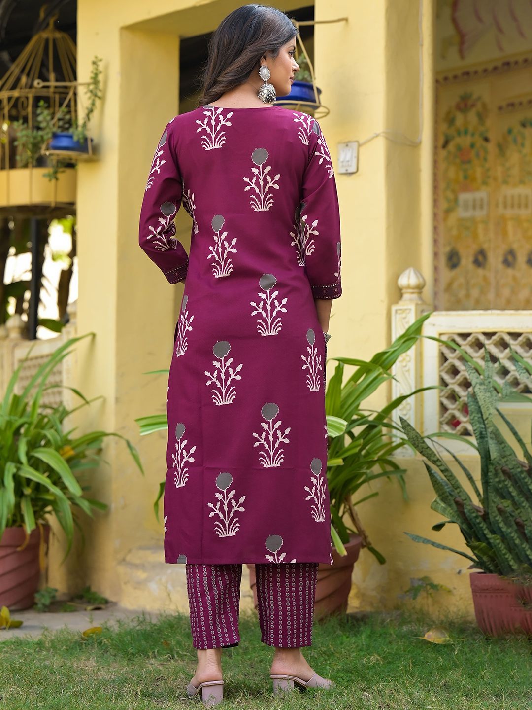 KALINI Floral Printed Regular Thread Work Straight Kurta With Trousers & Dupatta