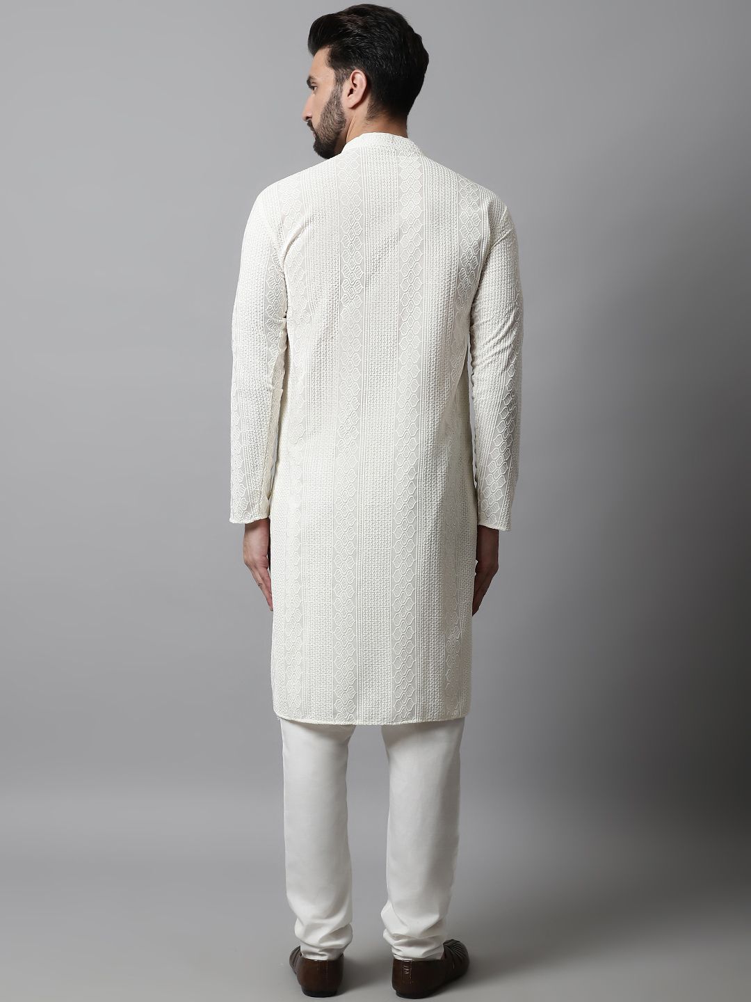 Jompers Men Cream-Coloured Self Design Kurta with Pyjamas