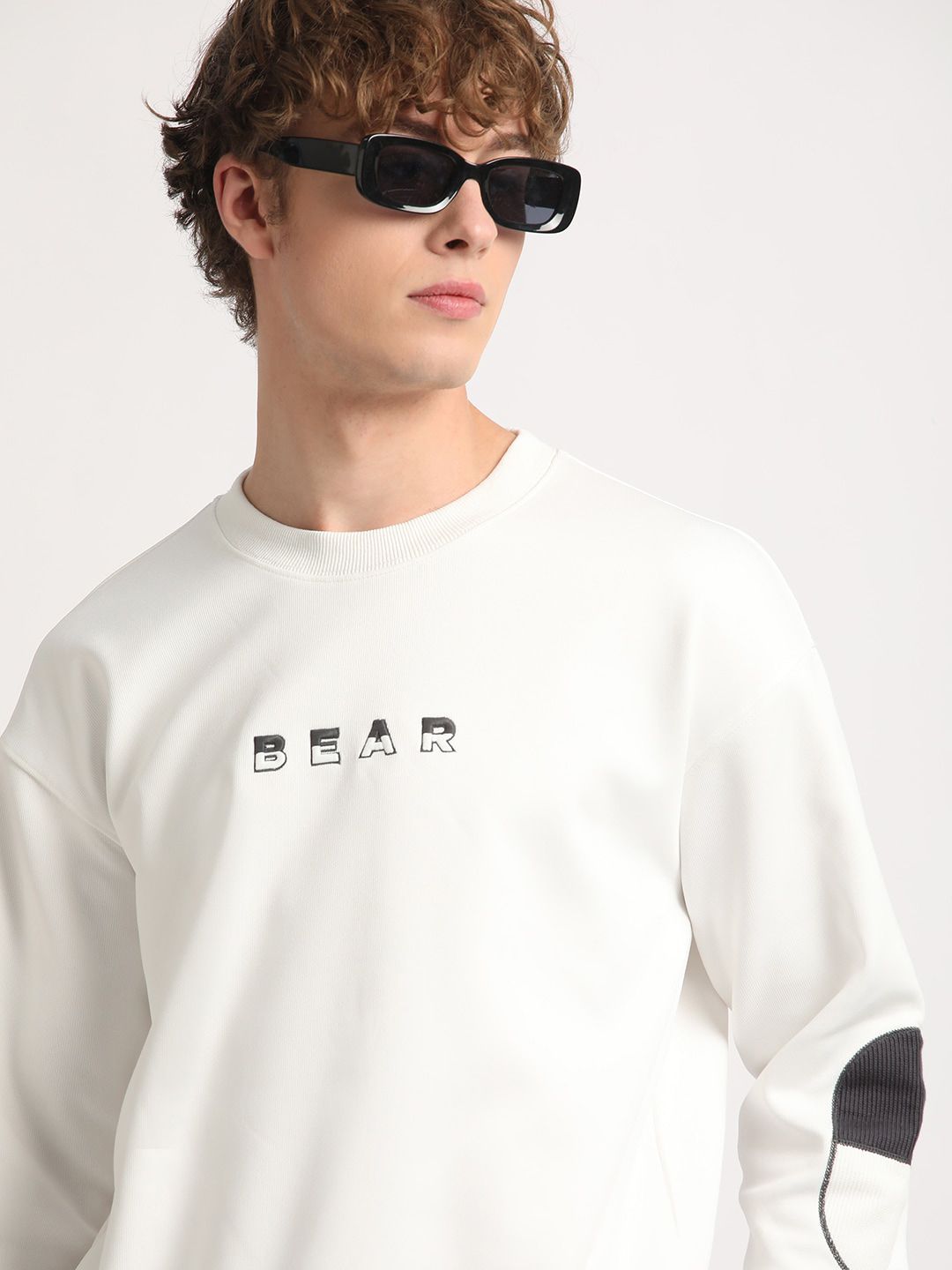 THE BEAR HOUSE Relaxed Fit Drop Shoulder Sleeves Pullover