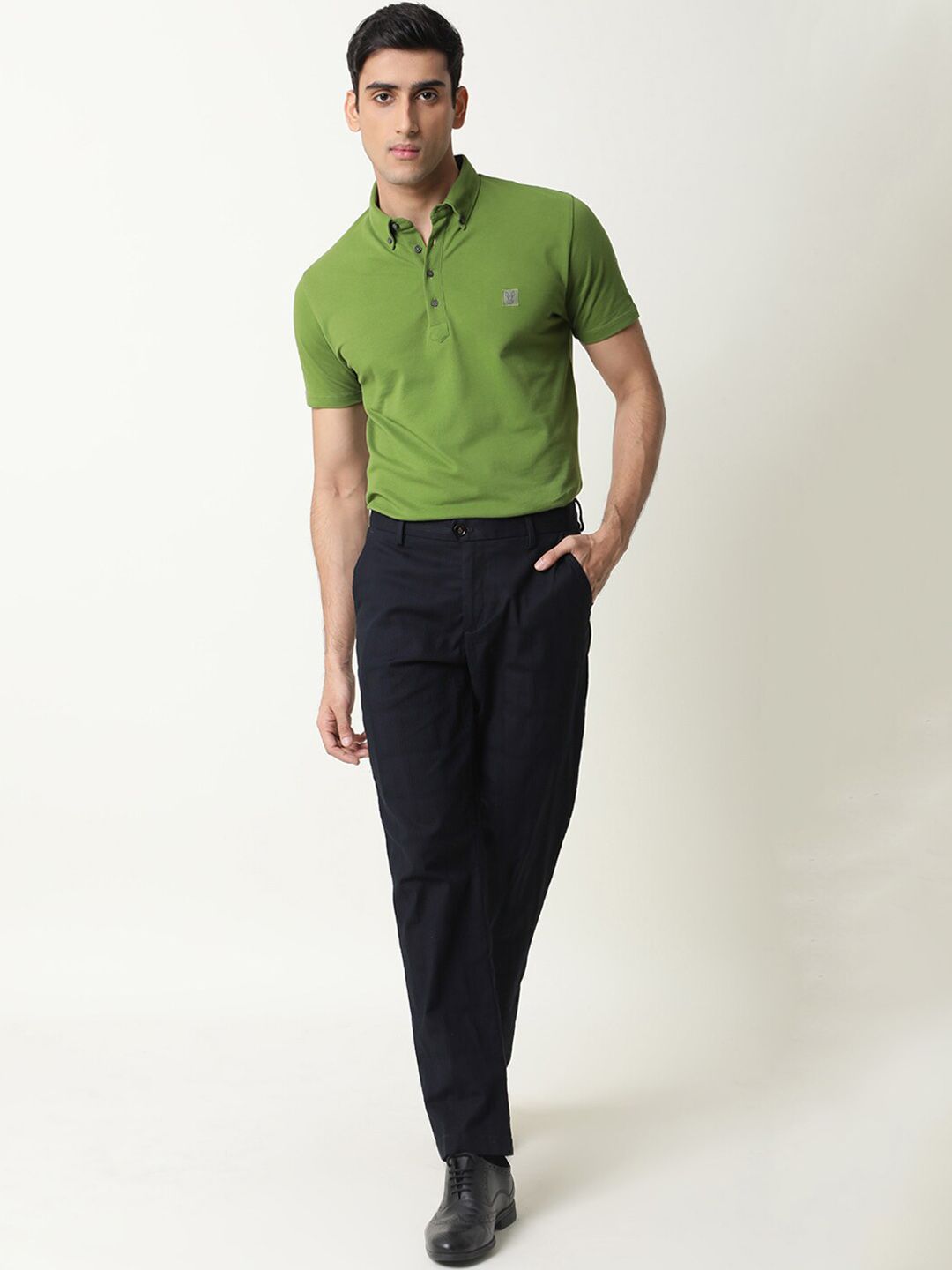RARE RABBIT Men Alvas Checked Mid Rise Plain Slim Fit Trouser