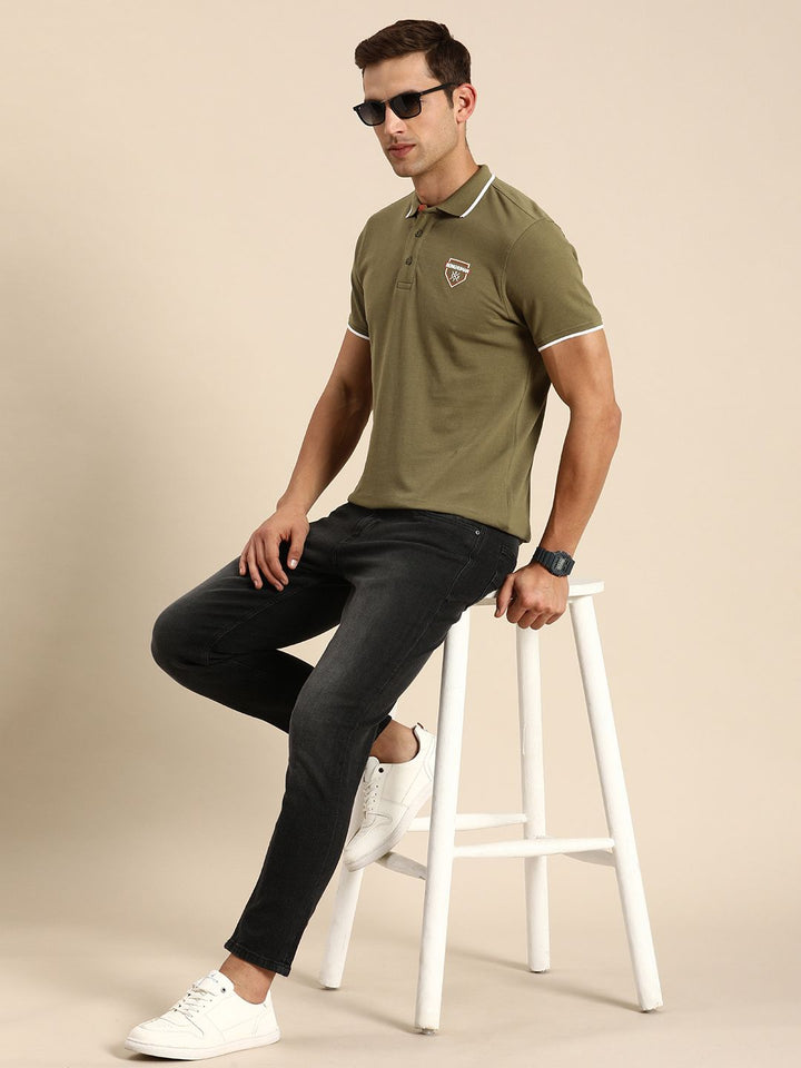 Menjadi T-Shirt Kasual Kolar Polo Kapas Manusia