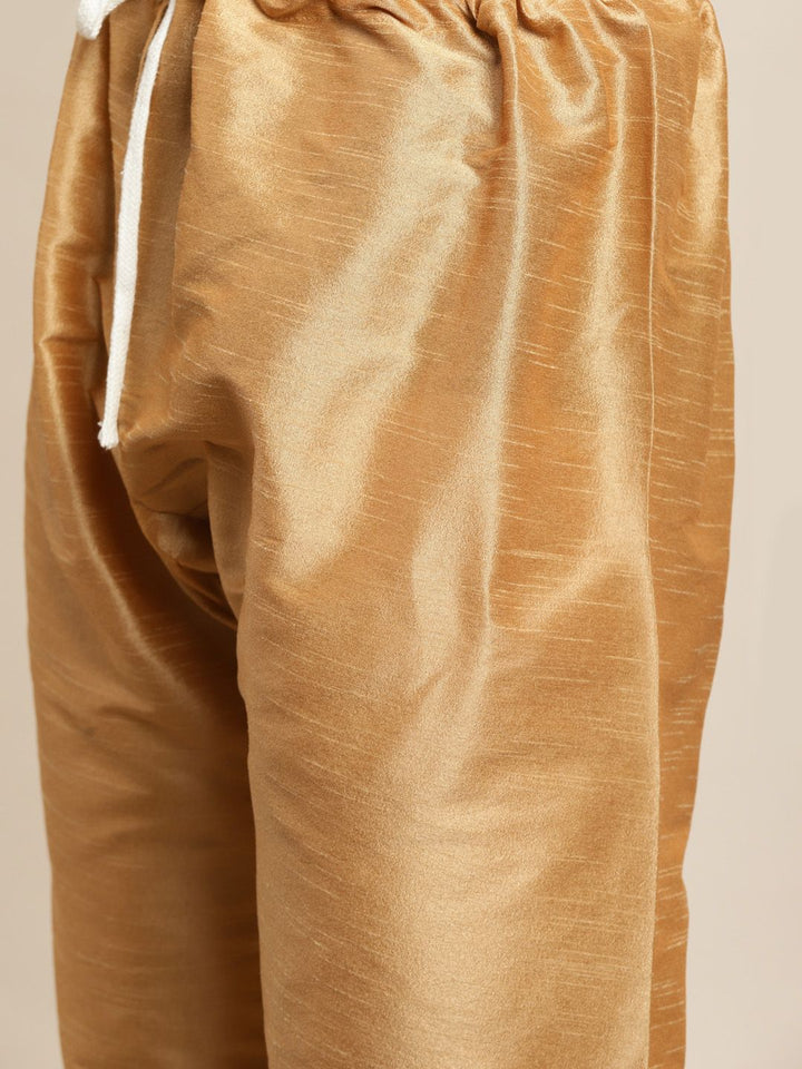 SOJANYA Kurta Emas & Merah Lelaki dengan Jaket Churidar & Nehru