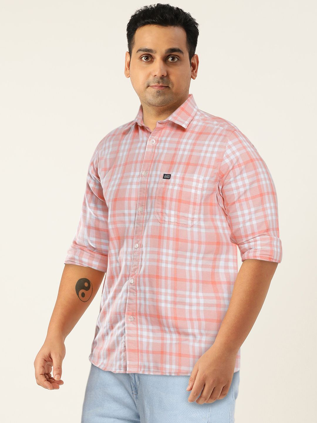 The Indian Garage Co Men Peach-Coloured & White Comfort Fit Checked Casual Shirt