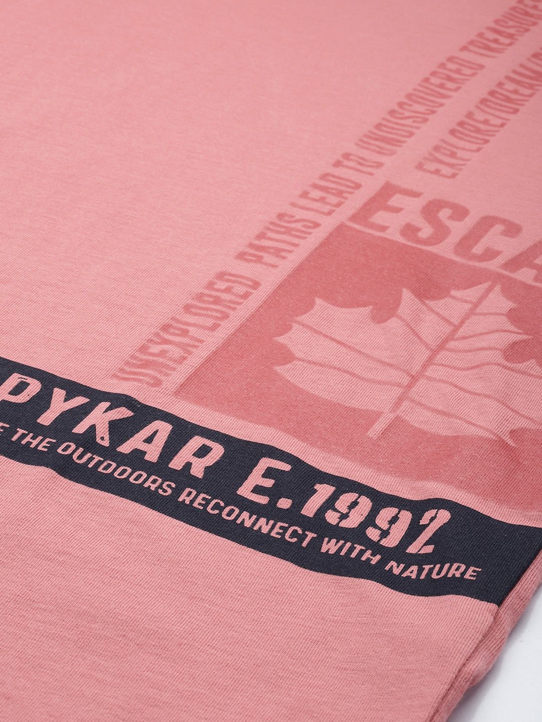 SPYKAR Pure Cotton Typography Printed Slim Fit T-shirt