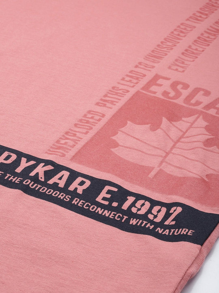 SPYKAR Pure Cotton Typography Printed Slim Fit T-shirt