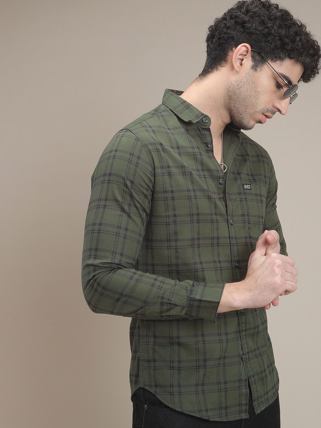 The Indian Garage Co Men Green & Black Slim Fit Checked Casual Shirt