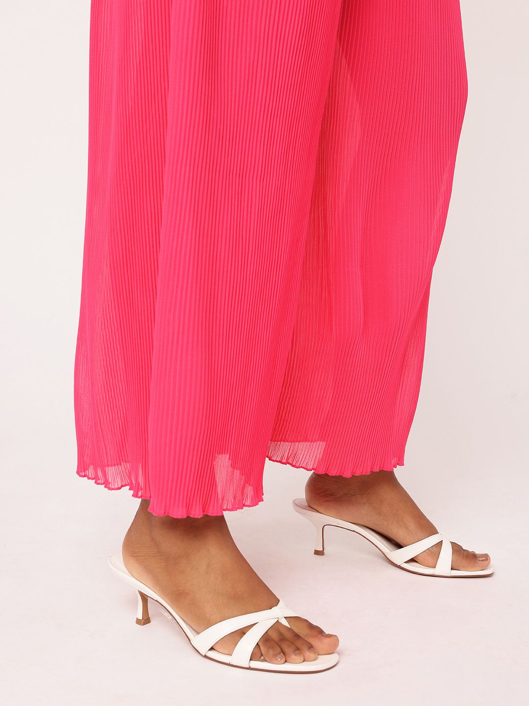 DressBerry Women Enchanting Accordion Rhythm Wide Leg Trousers