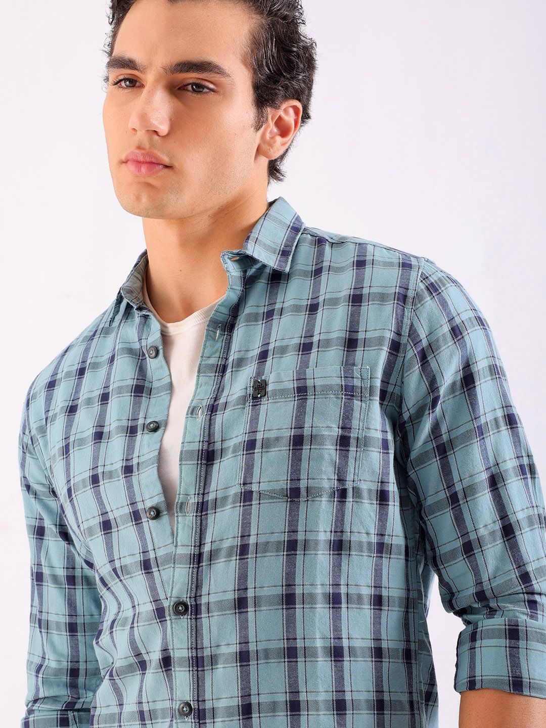 The Indian Garage Co Men Blue & Black Tartan Checks Casual Shirt