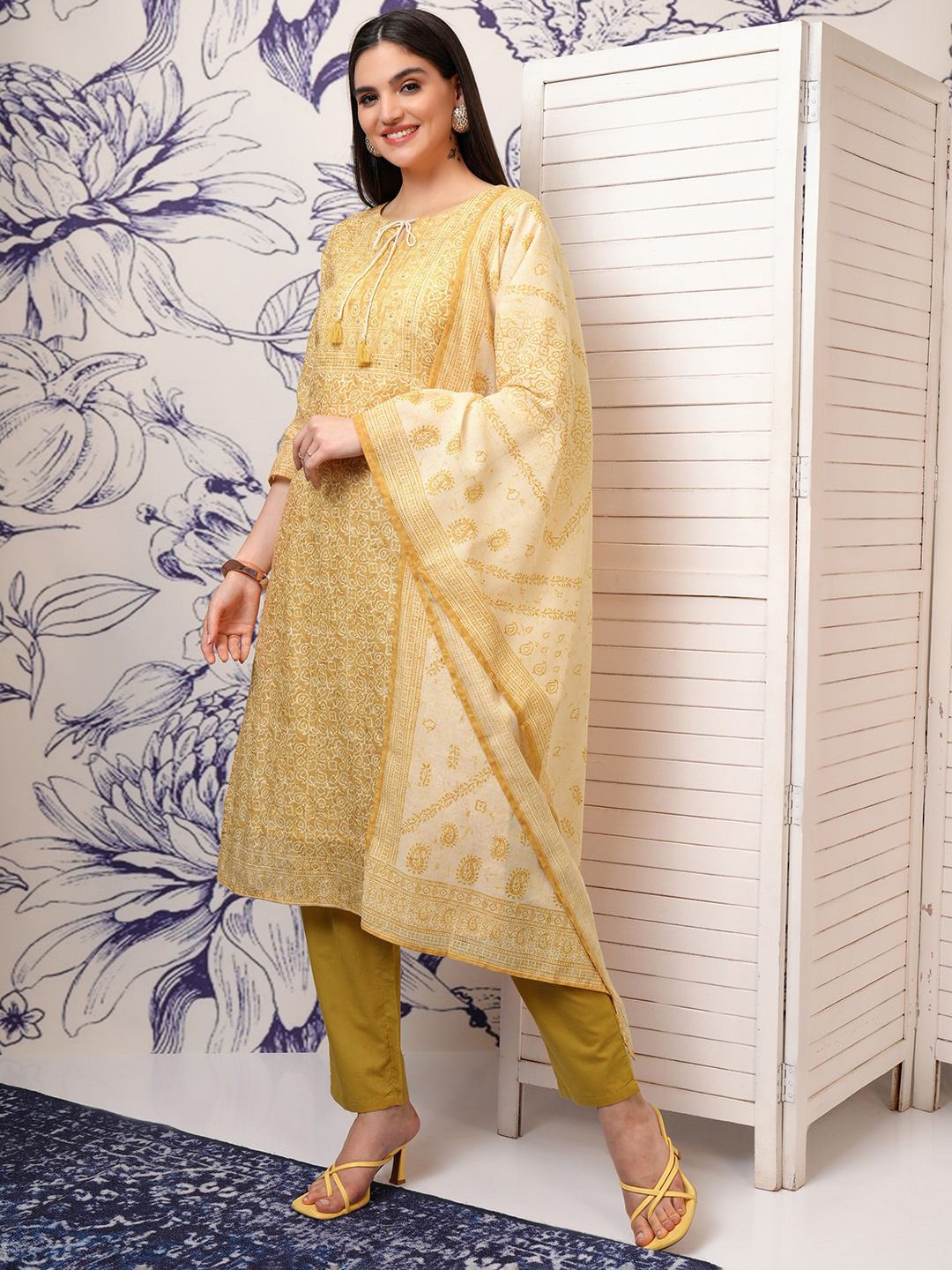 Vishudh Printed Regular Pure Cotton Kurta with Trousers & With Dupatta