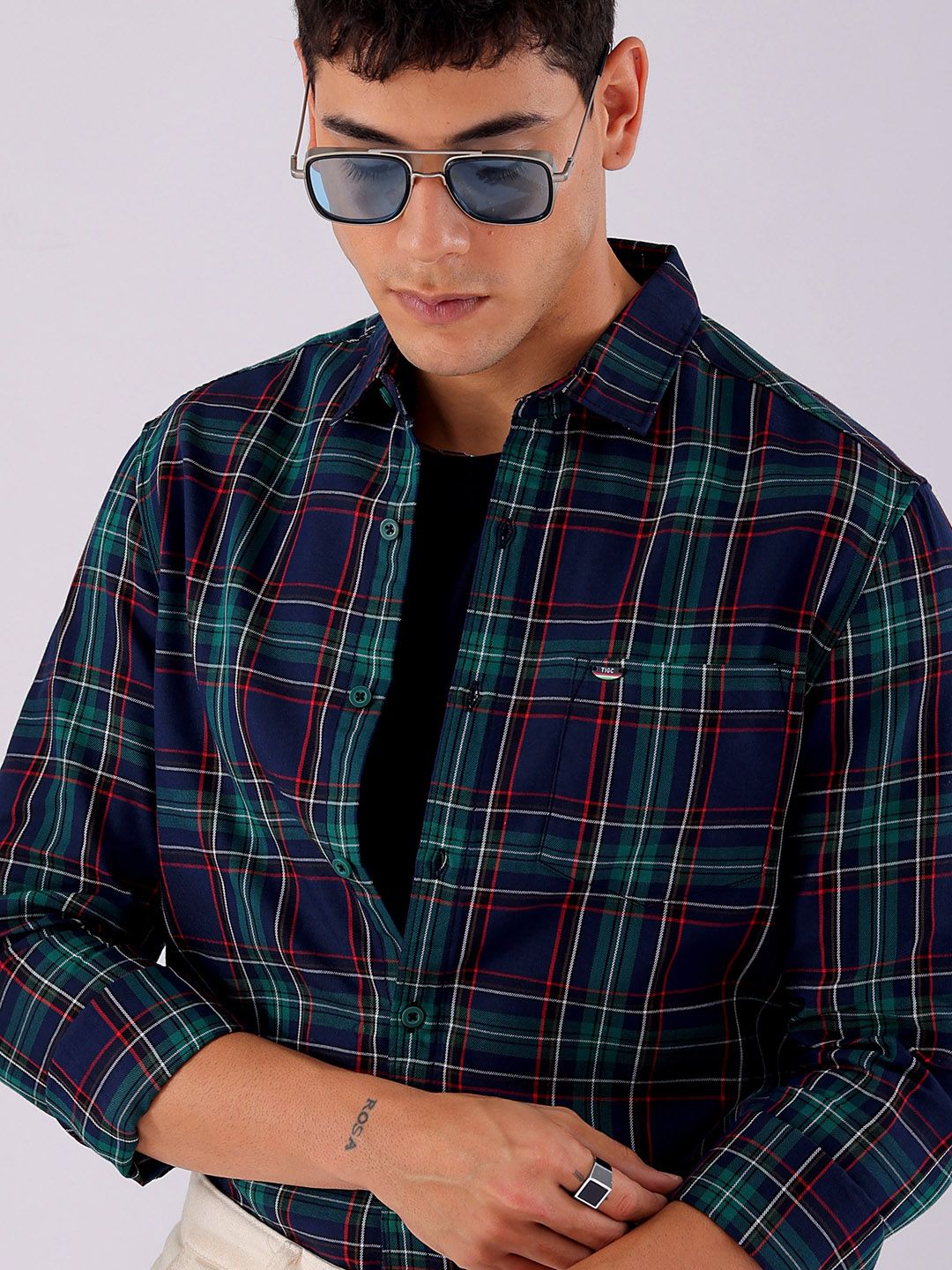 The Indian Garage Co Men Spread Collar Tartan Checked Cotton Slim Fit Casual Shirt