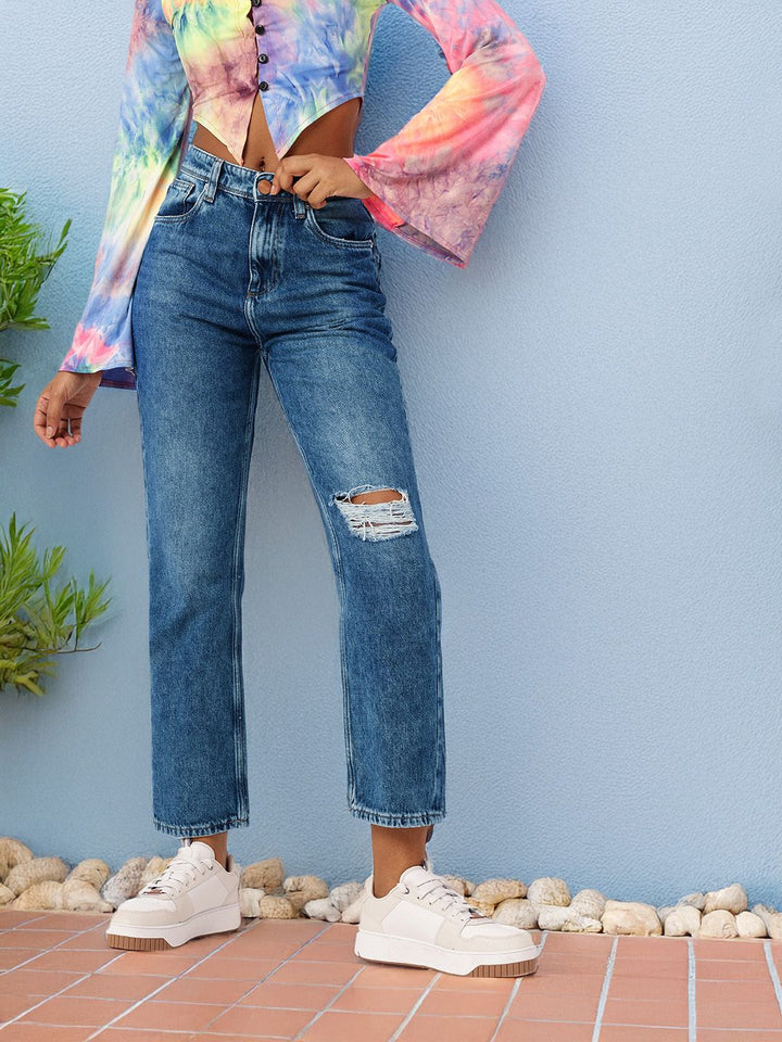 DressBerry Women Urban Edge Straight Fit Ripped Faded Jeans