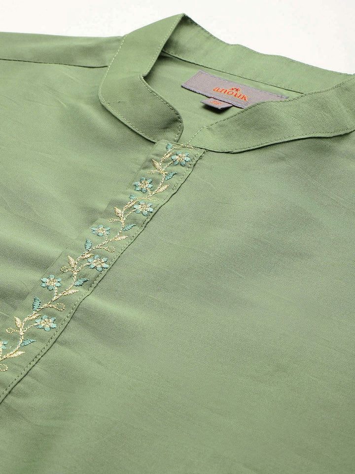 Anouk Embroidered Detail Kurta