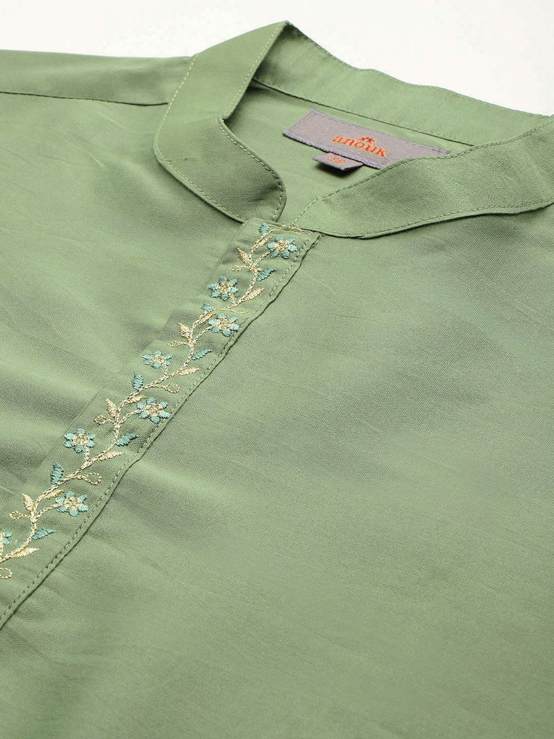 Anouk Embroidered Detail Kurta