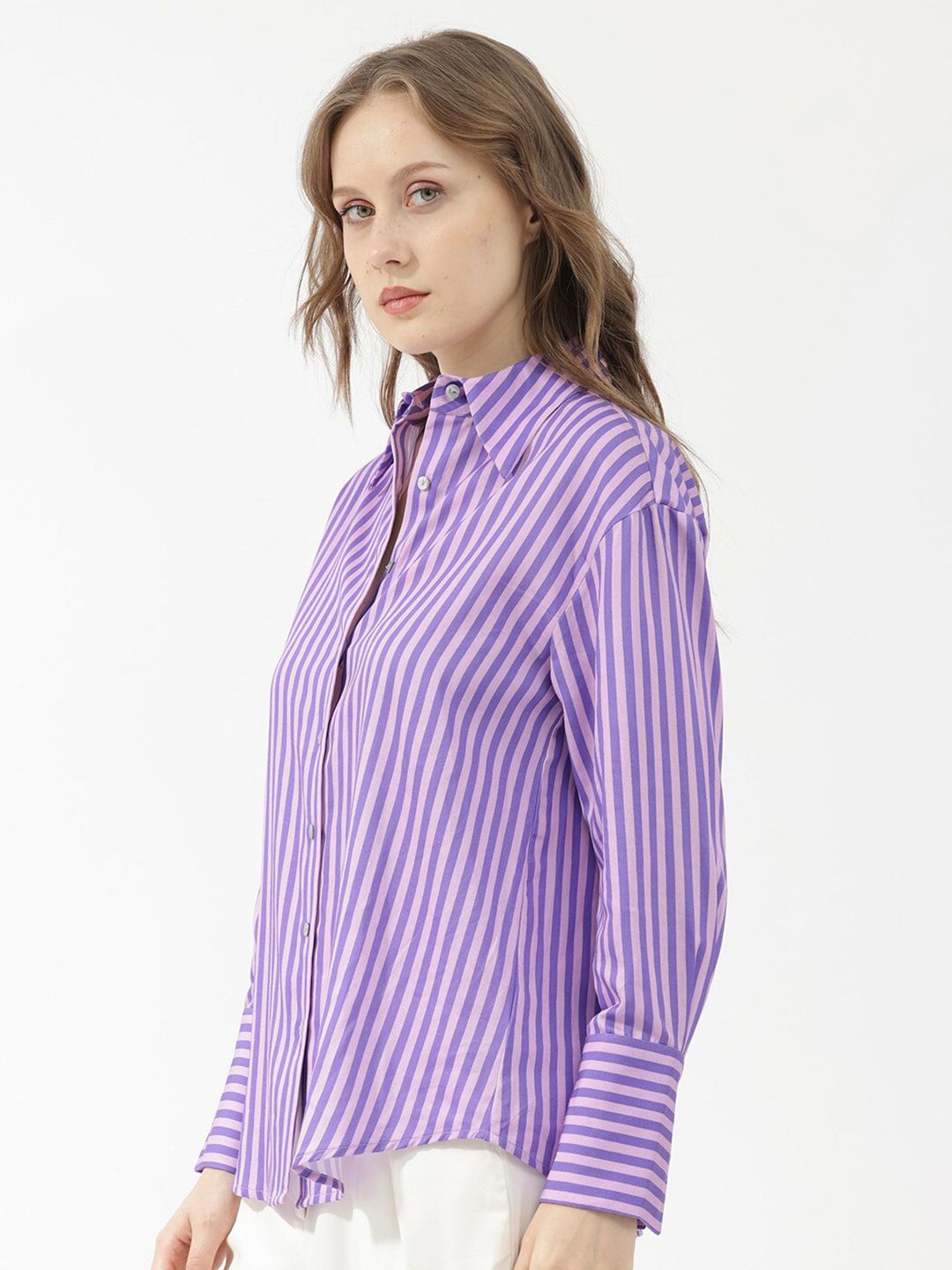 RAREISM Slim Fit Vertical Striped Casual Shirt