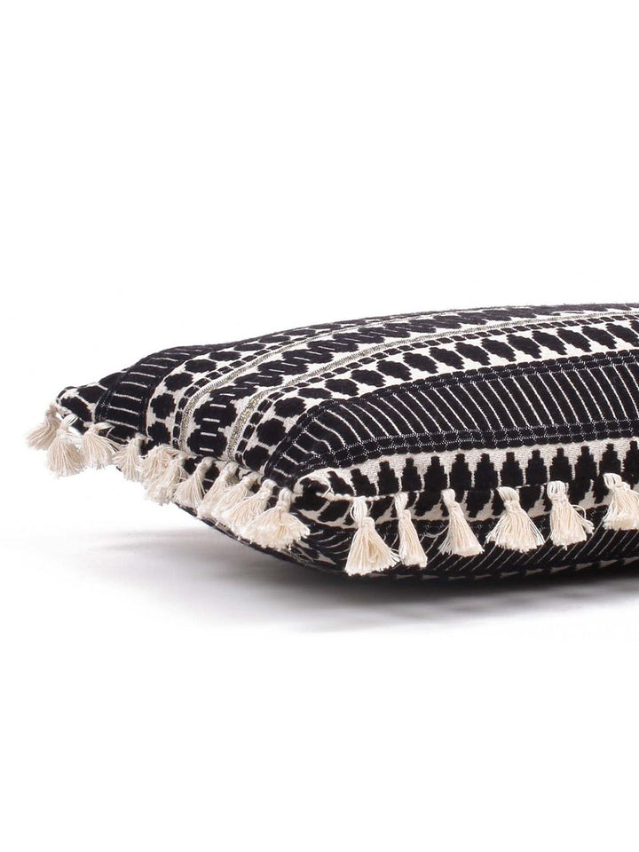 STITCHNEST Black & White 2 Pieces Ethnic Motifs Woollen Square Cushion Covers