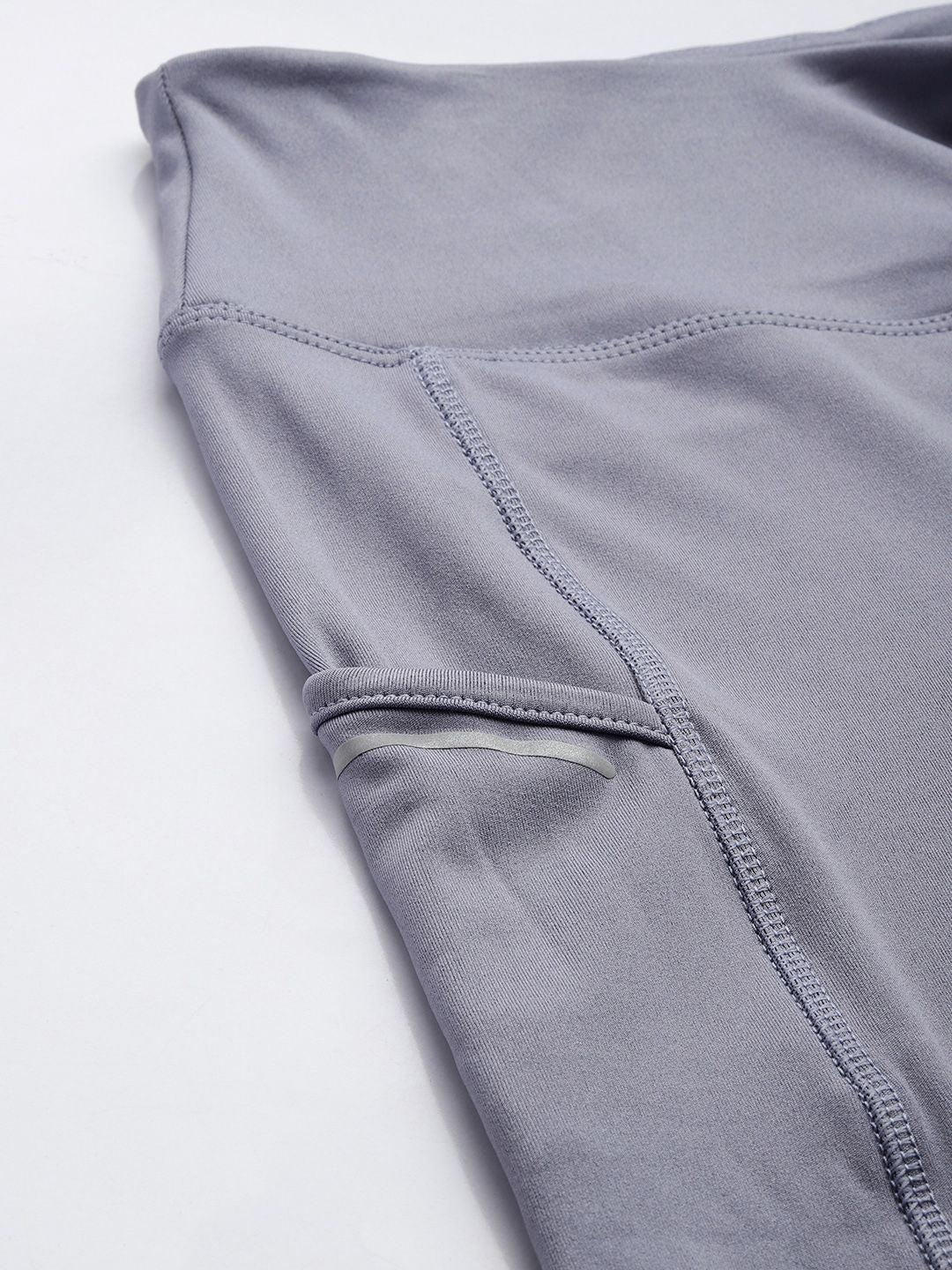 HRX by Hrithik Roshan Women Run On Cloudstrail Trackers Rapid Dry Running Tights