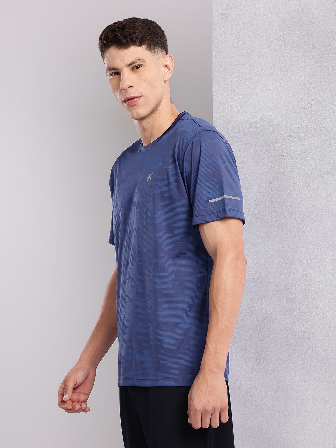 HRX by Hrithik Roshan Rapid-Dry Reflective Detail Training T-shirt