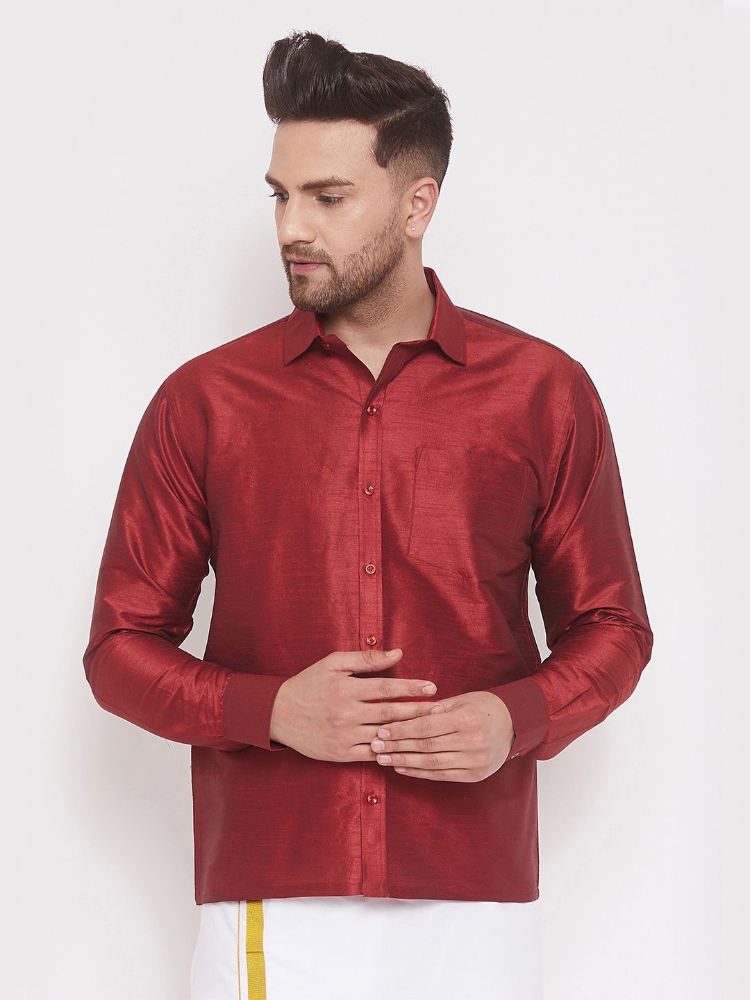 VASTRAMAY Men Maroon Standard Regular Fit Solid Casual Shirt