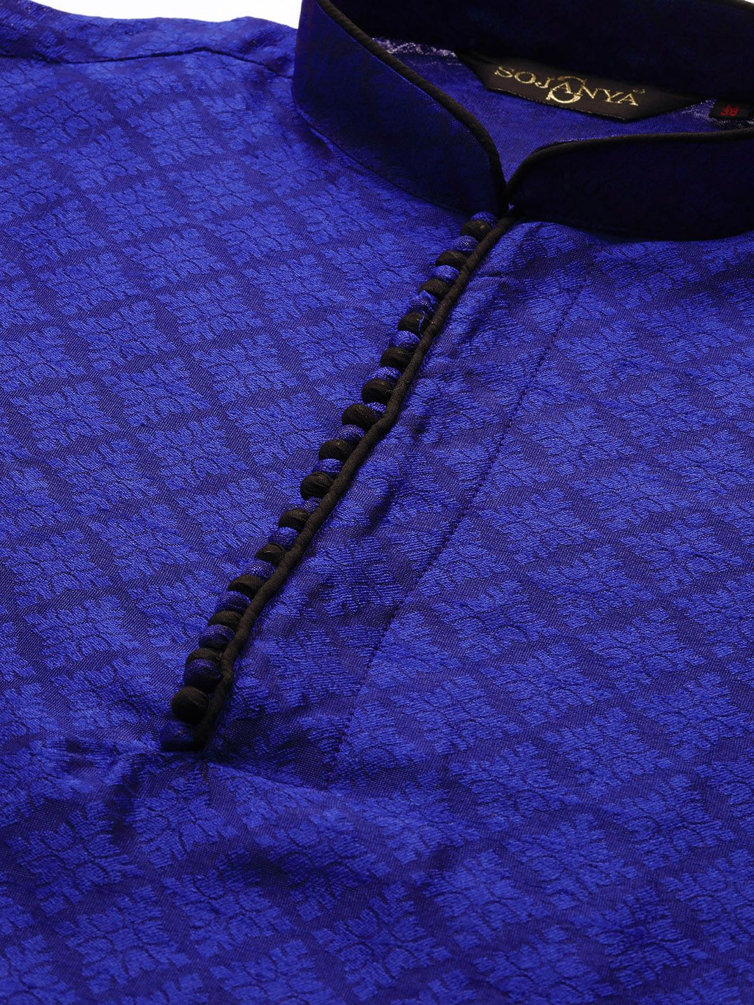 SOJANYA Men Blue Woven Design Straight Kurta