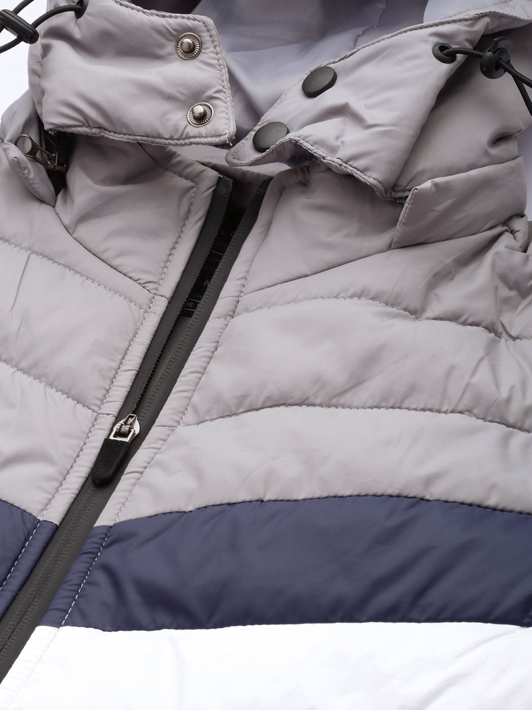 The Indian Garage Co Men Colourblock Puffer Jacket with Detachable Hood