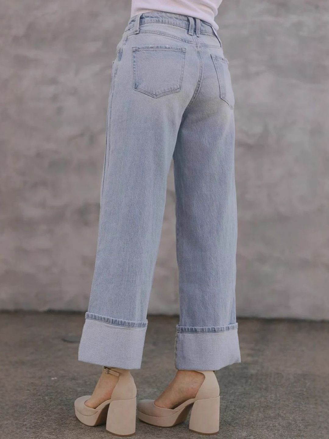 all about you Women Solid Original Mid-Rise Regular Trousers