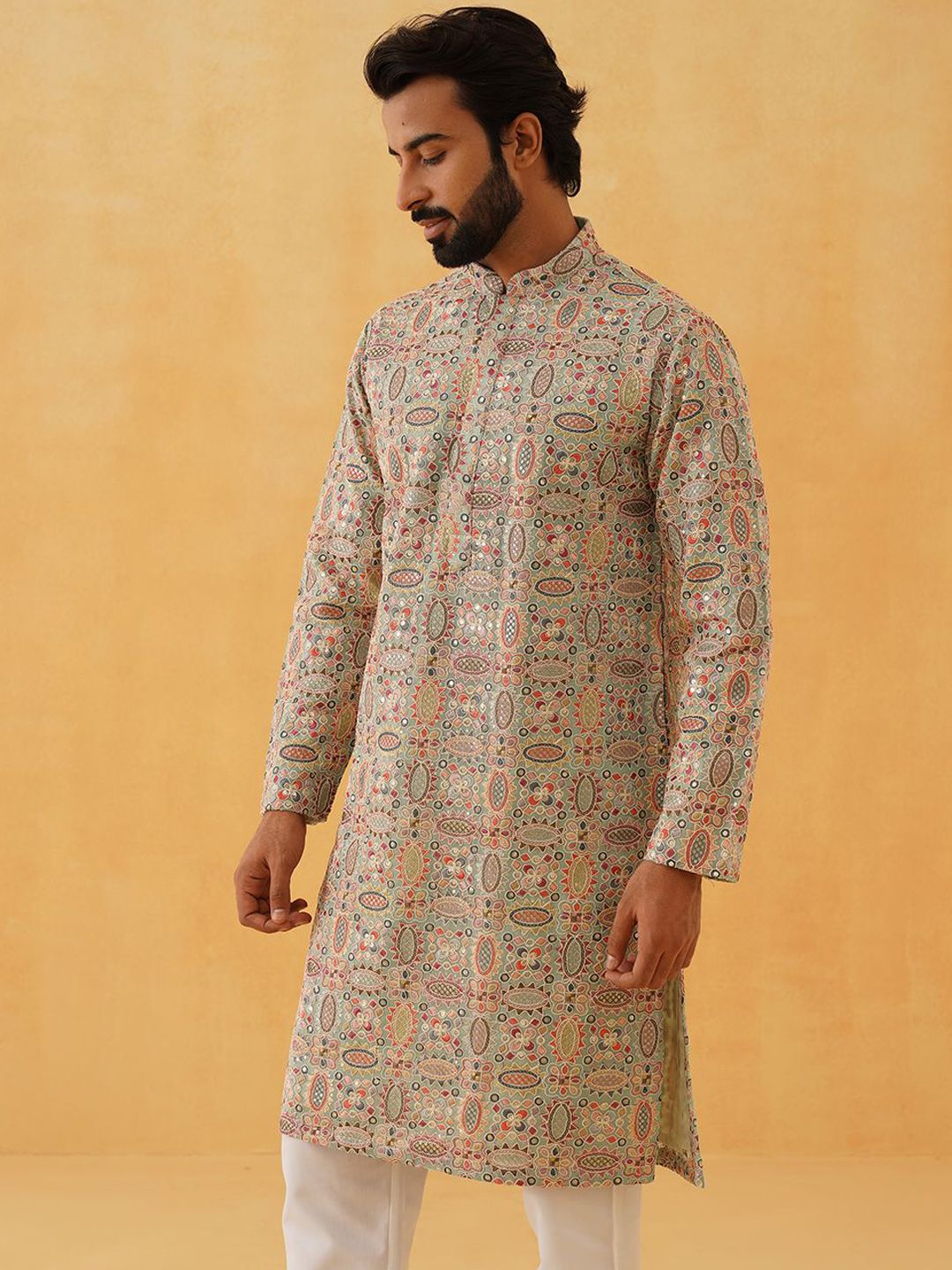 SOJANYA LUXE Men Embroidered Thread Work Georgette Kurta