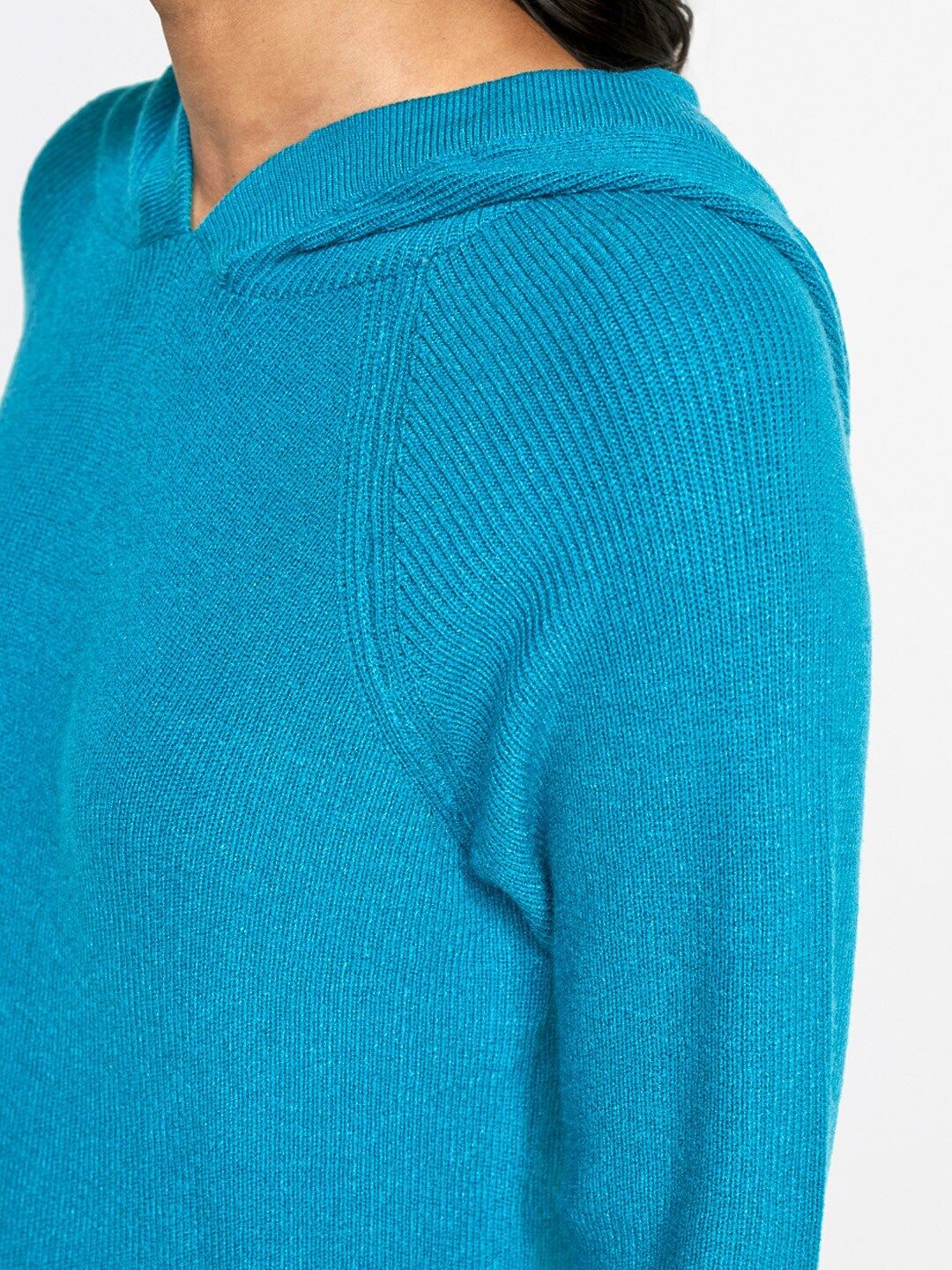 AND Women Blue Solid Hooded T-Shirt