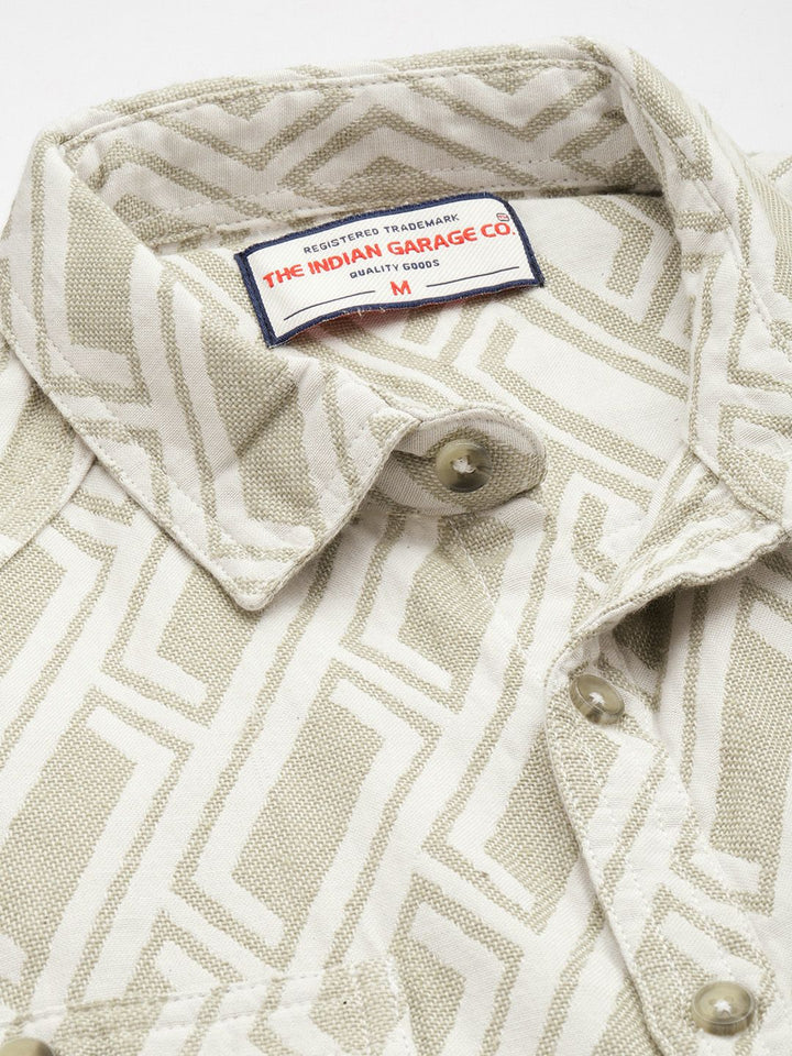 The Indian Garage Co Men Relaxed Fit Textured Resort Wear Jacquard Shirt