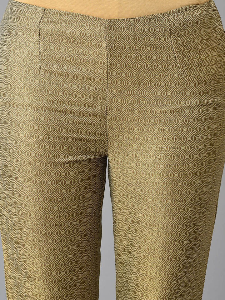W Women Gold-Toned Woven Design Comfort Slim Fit Cropped Trousers