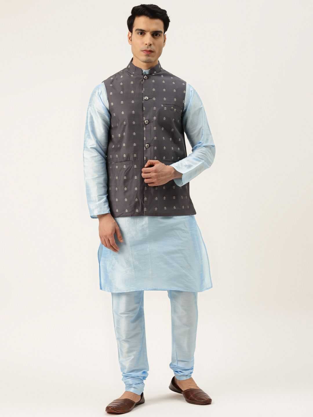 SOJANYA Kurta Lelaki Biru & Kelabu Arang dengan Jaket Churidar Dan Nehru